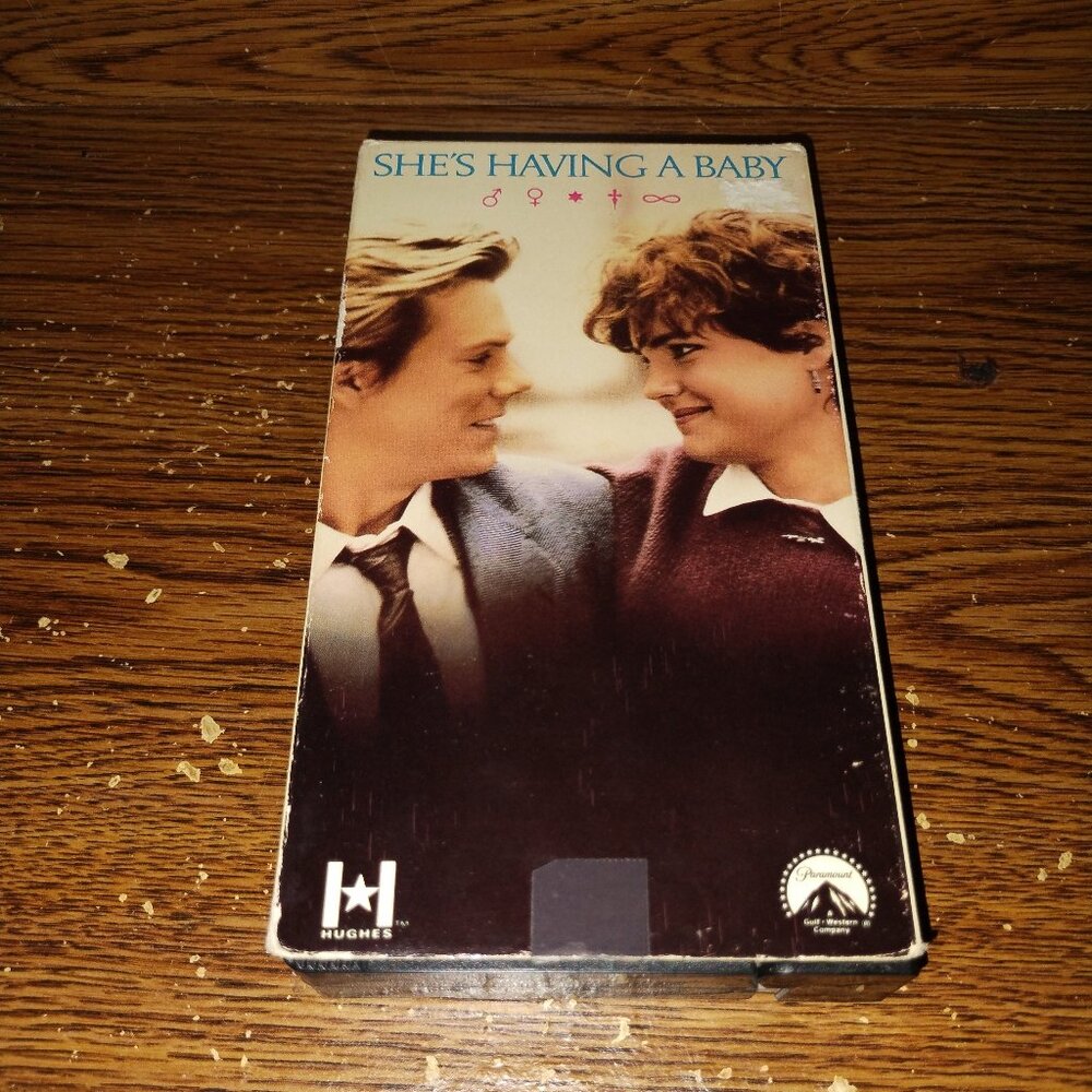 She's Having a Baby (VHS, 1988, Paramount Pictures) Kevin Bacon